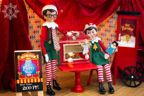The Elf Puppet Show | Fabyuleus Elf Duo